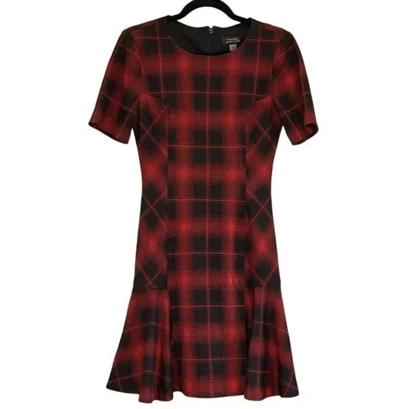 Tahari Half Sleeve Round Neck Godet Flare Red Glen Plaid Knit Dress Size 2 - Picture 5 of 7